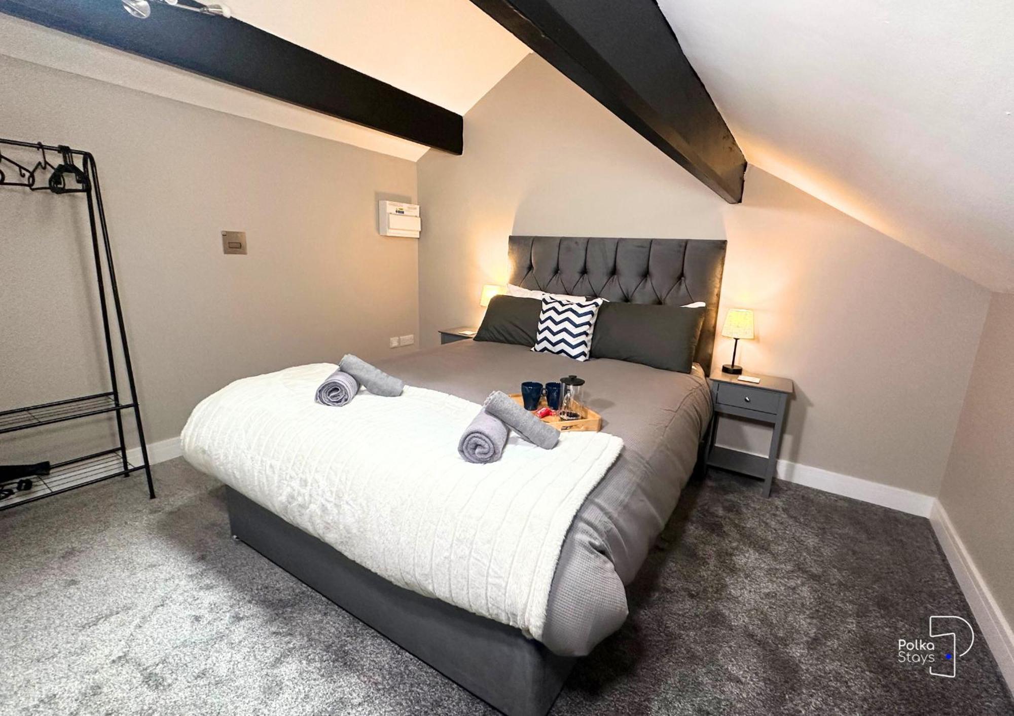 Hanley, Stoke - Modern Spacious Apartments By Polkastays Kültér fotó