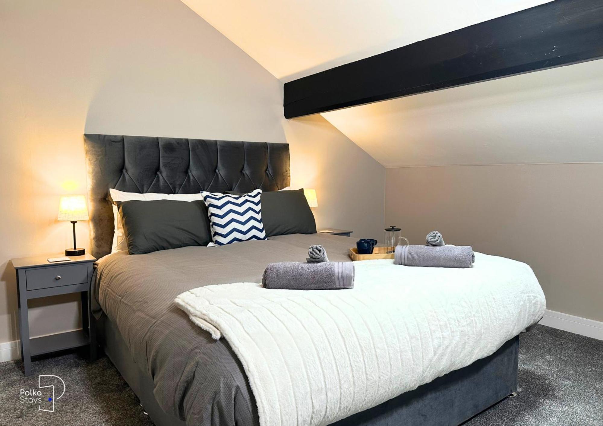 Hanley, Stoke - Modern Spacious Apartments By Polkastays Kültér fotó