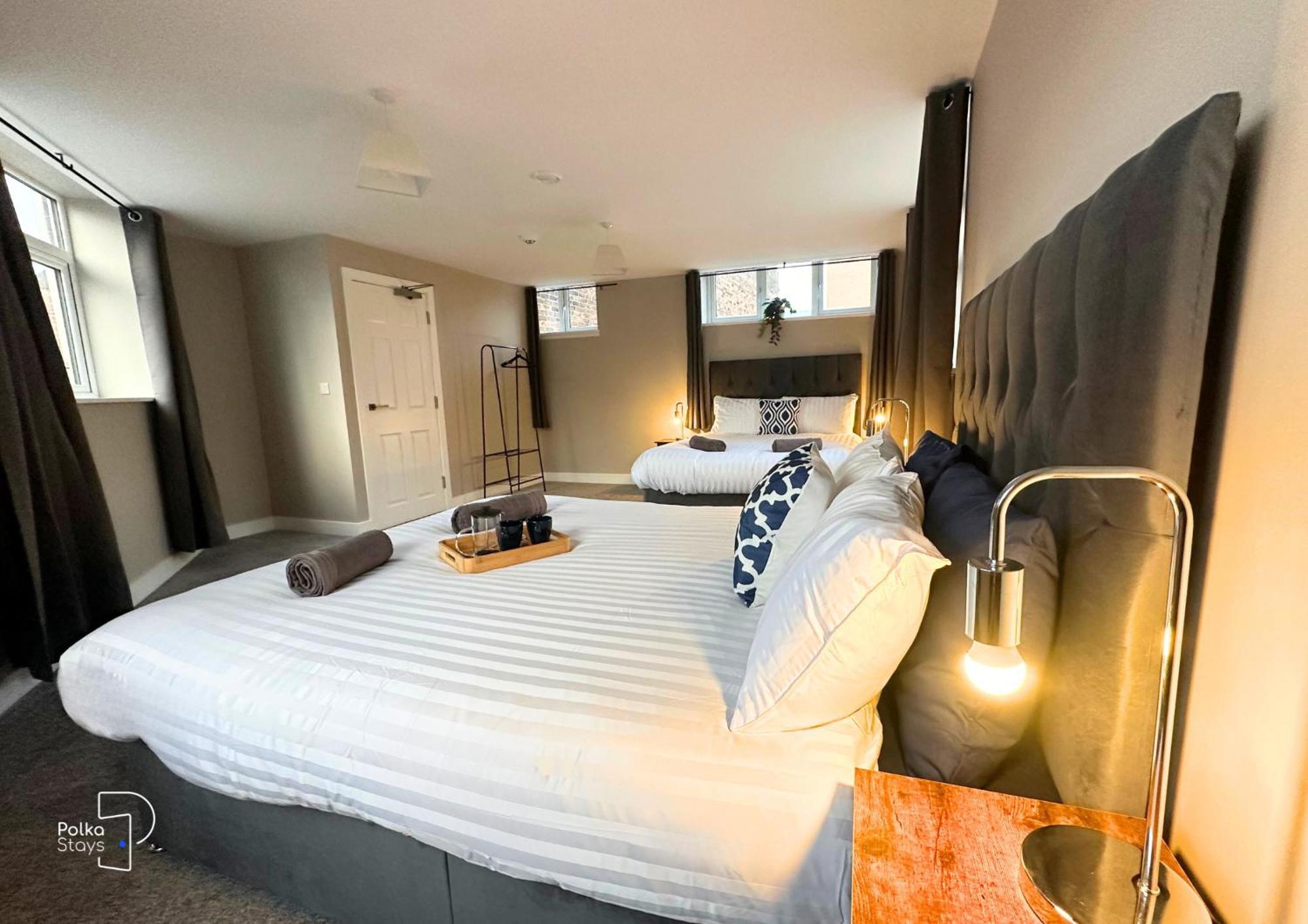 Hanley, Stoke - Modern Spacious Apartments By Polkastays Kültér fotó